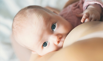 klickgeraeusch-stillen-schnalzen-baby