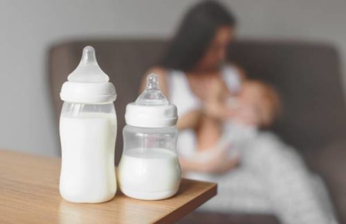 Babyflaschen aus Glas, Plastik oder Edelstahl: Vor- und Nachteile
